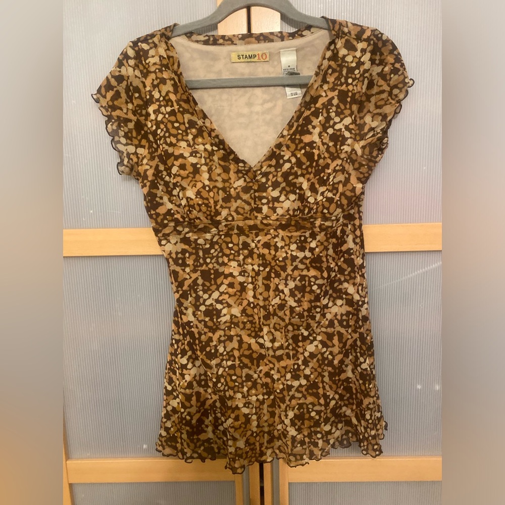 Stamp 10 short sleeve top